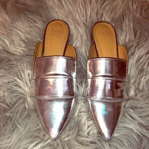 Tory Burch Flats Silver size 6